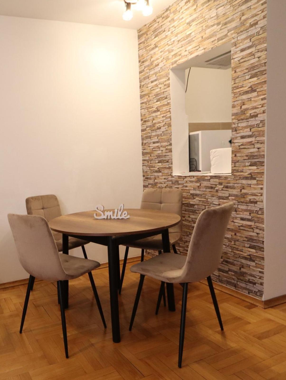 Lux Apartment Rose 2 60M2 Крагуевац Екстериор снимка
